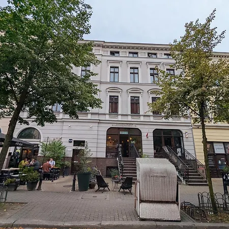 Stylish On A Historic & Trendy Street Appartamento