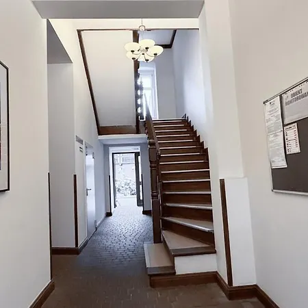 Stylish On A Historic & Trendy Street Appartamento Bydgoszcz