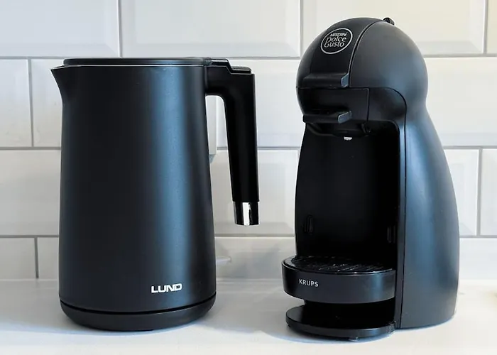 Stylish On A Historic & Trendy Street