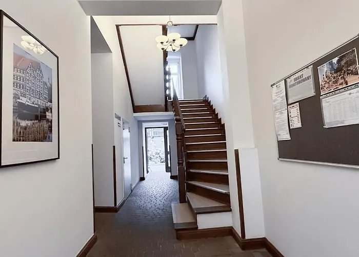 Stylish On A Historic & Trendy Street Lejlighed Bydgoszcz